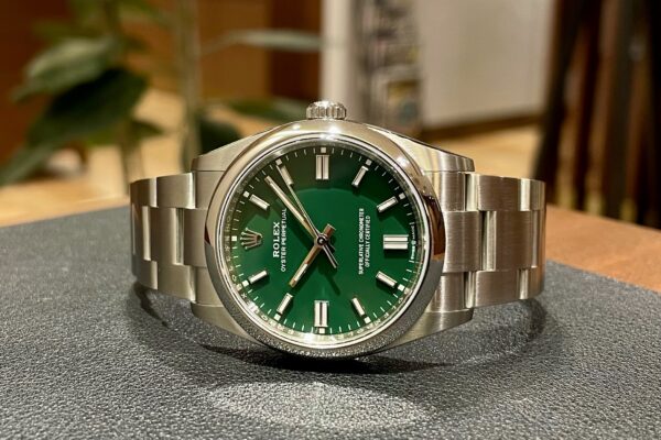 126000　グリーン　入荷いたしました