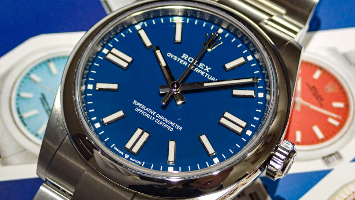 ラッカーのブルー登場！ Ref.134300