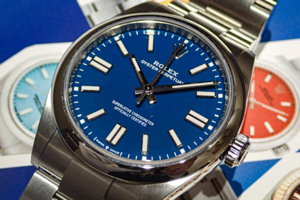 ラッカーのブルー登場！ Ref.134300