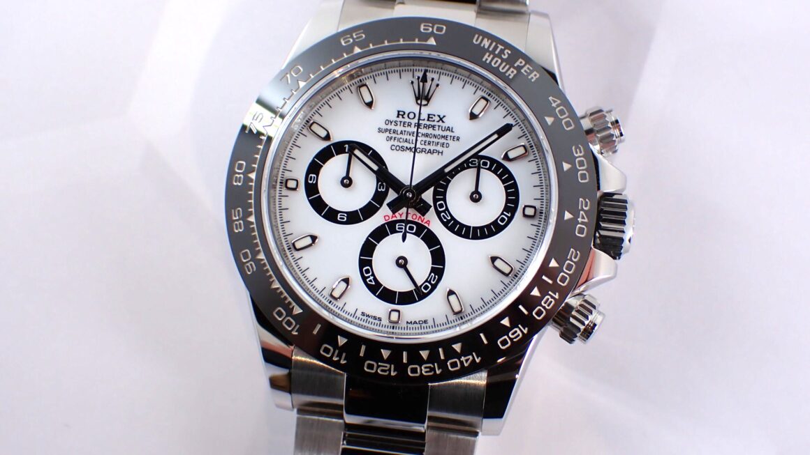 本日時点で約30万円もお得です！　Ref.116500LN