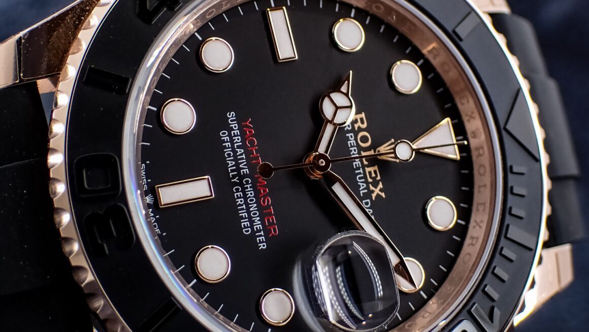 赤ヨット！？　Ref.126655