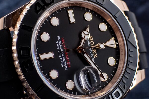 赤ヨット！？　Ref.126655