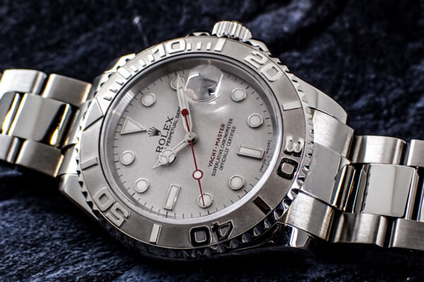 【プラチナ】現行よりもエレガント？　Ref.16622