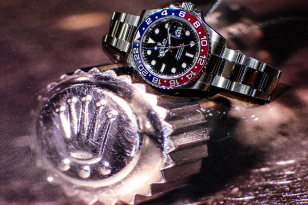 【ペプシ】腕元のアクセントとして。　Ref.126710BLRO