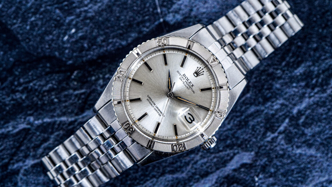 【サンダーバード】スタンダードとスポーツの良いとこ取り！　Ref.1625/4