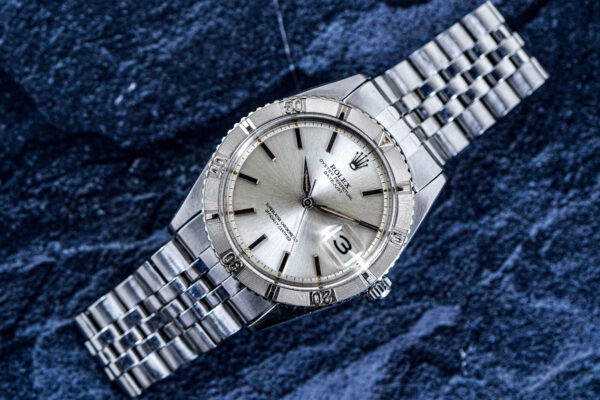 【サンダーバード】スタンダードとスポーツの良いとこ取り！　Ref.1625/4